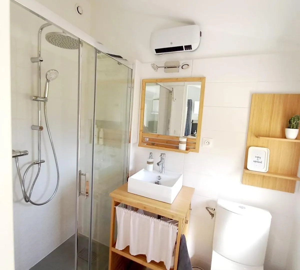 بيت للعطل Studio Cosy - Petit-Dejeuner Et Acces Jacuzzi Inclus Rouffire